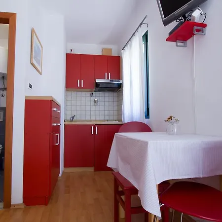 Petrinic Crnogaj Apartment