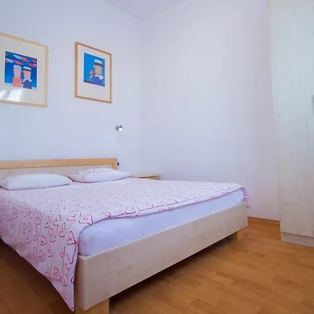 Petrinic Crnogaj Apartmán Baška