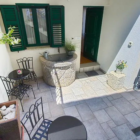 Apartman Petrinic Crnogaj