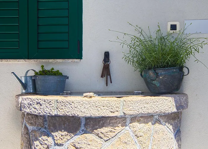 Apartman Petrinic Crnogaj Baška